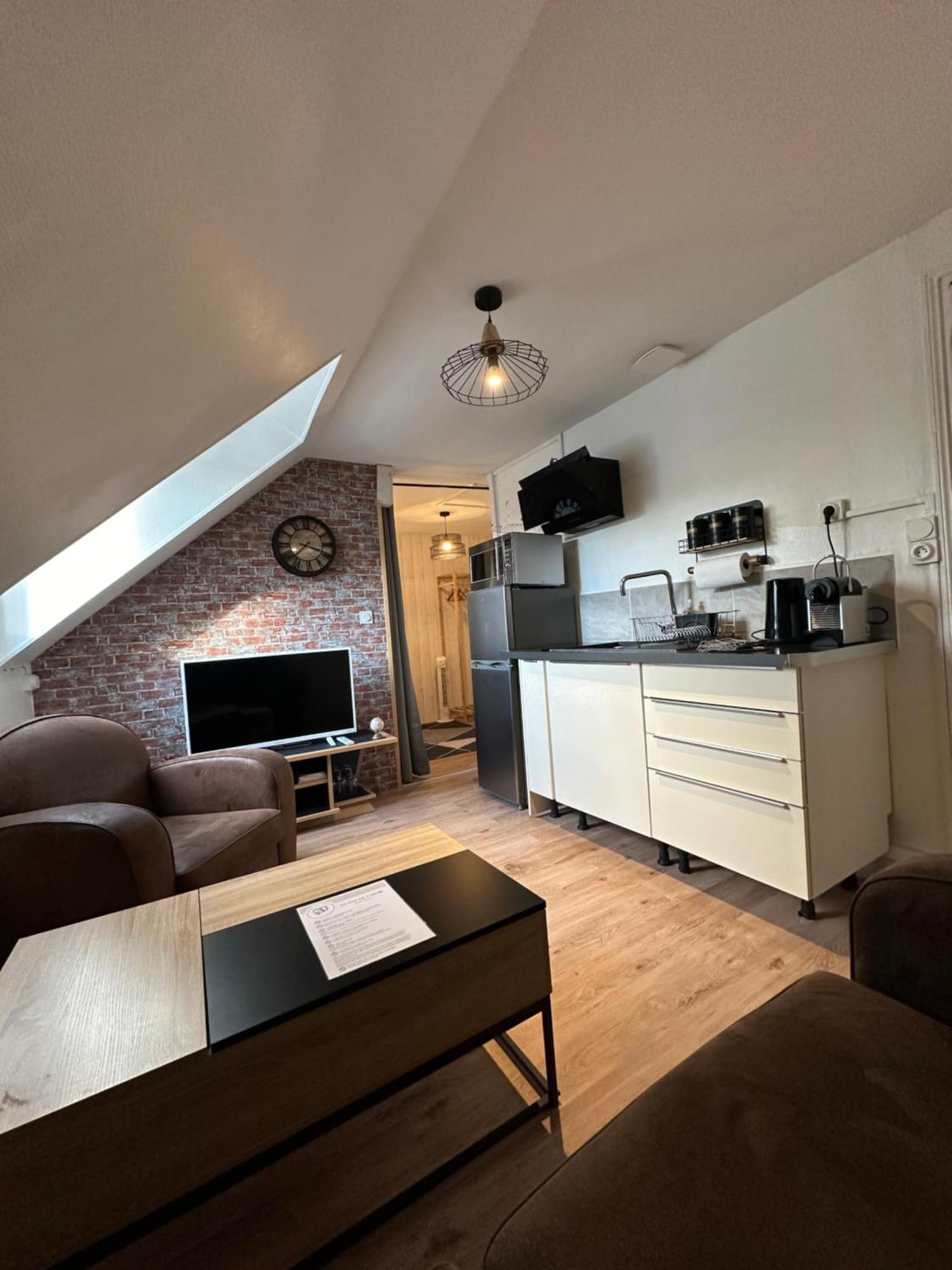 Le Studio Du Square: Beauval Romorantin-Lanthenay Eksteriør billede